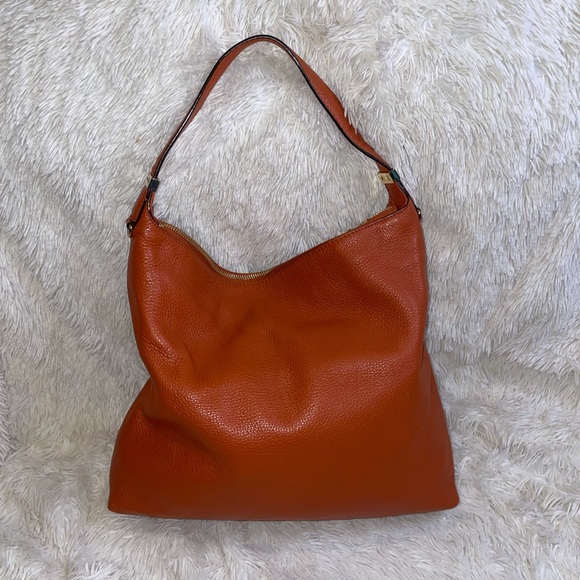 Michael Kors Large Weston Tassel Shoulder Bag - Picture 3 of 8